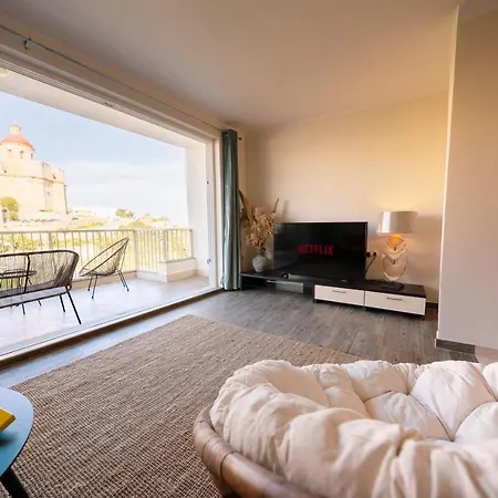 A In With Gorgeous Views Apartment Mellieha