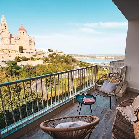 A In With Gorgeous Views